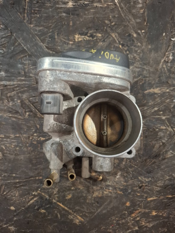 Clapeta acceleratie Volkswagen Audi Skoda 1.6 benzina 06A133062AB - imagine 3