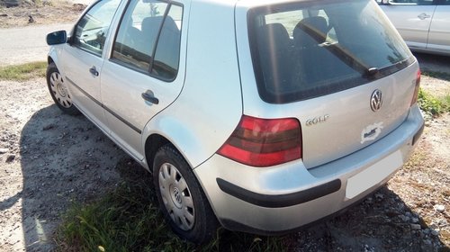 Clapeta acceleratie VW Golf 4 2000 hatchback 