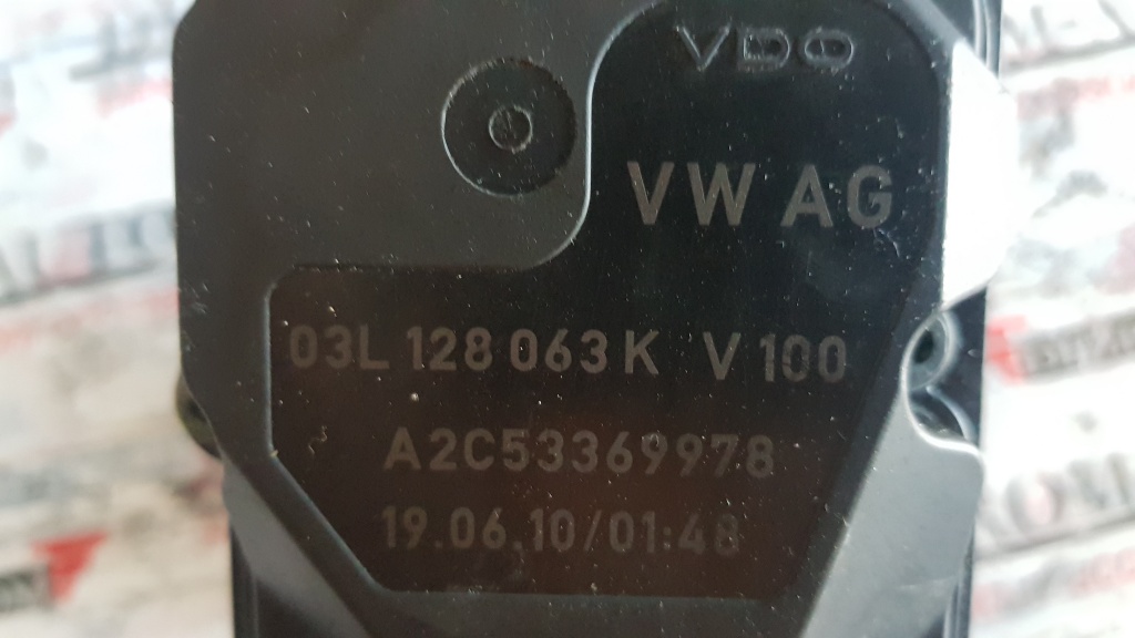 Clapeta acceleratie VW Jetta 4 2.0TDi 11