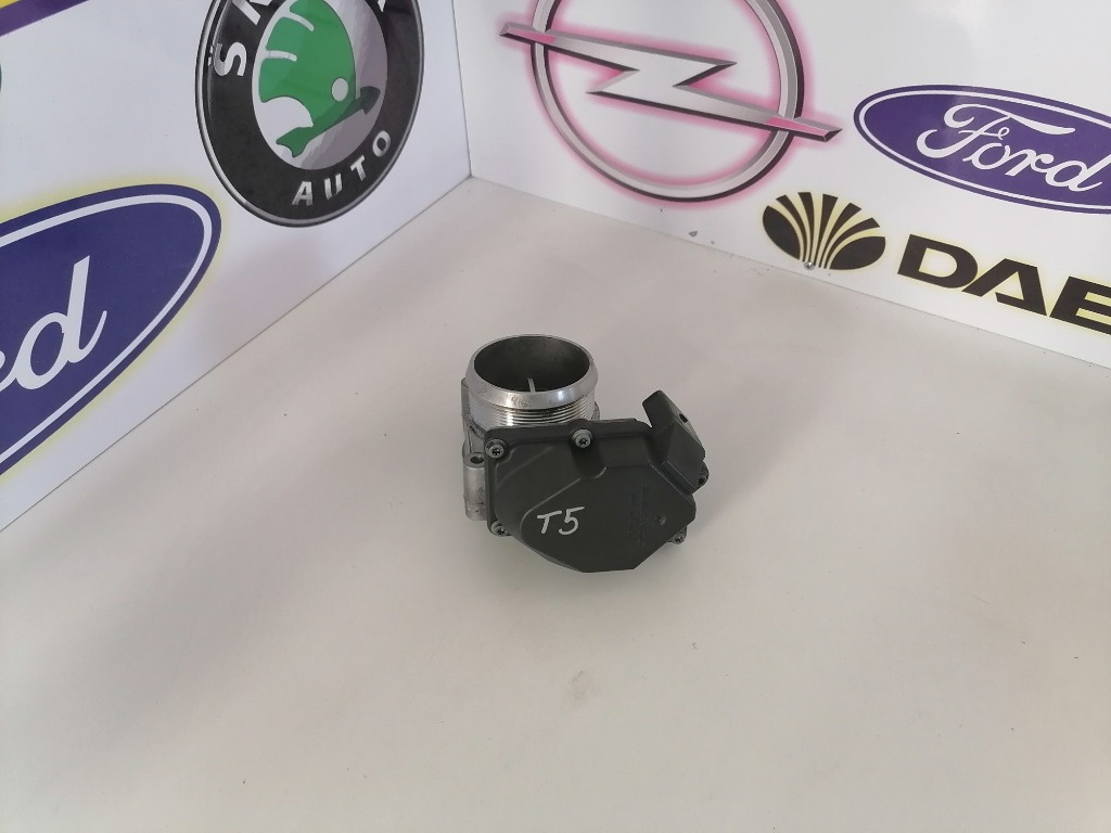 Clapeta acceleratie VW T5 2.5 TDI Cod 076128063A
