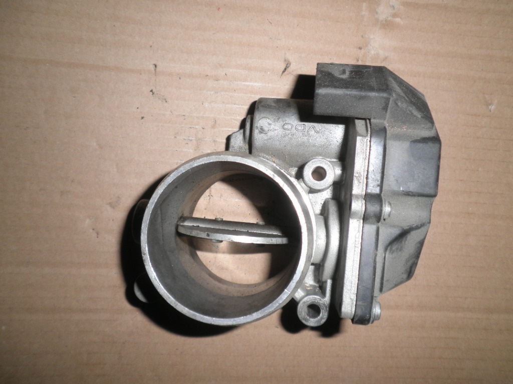 Clapeta Acceleratie VW T5 , Crafter 2.5 TDI 076128063 A2C53249826
