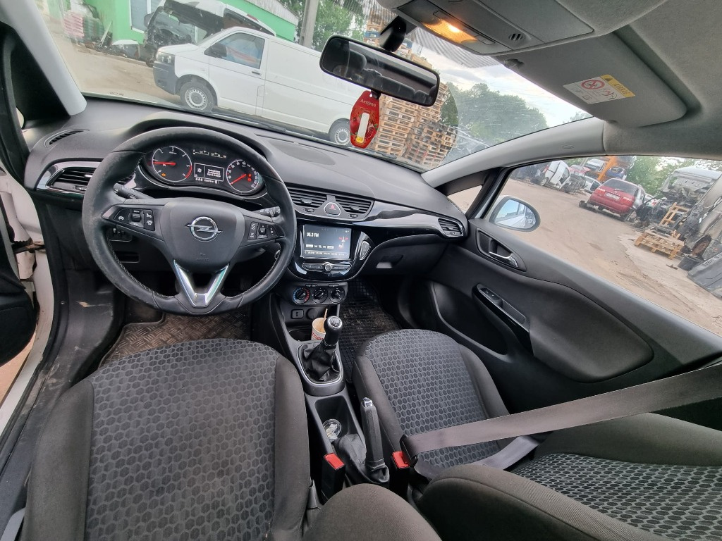 Claxon Opel Corsa E 2017 HatchBack 1.3 c