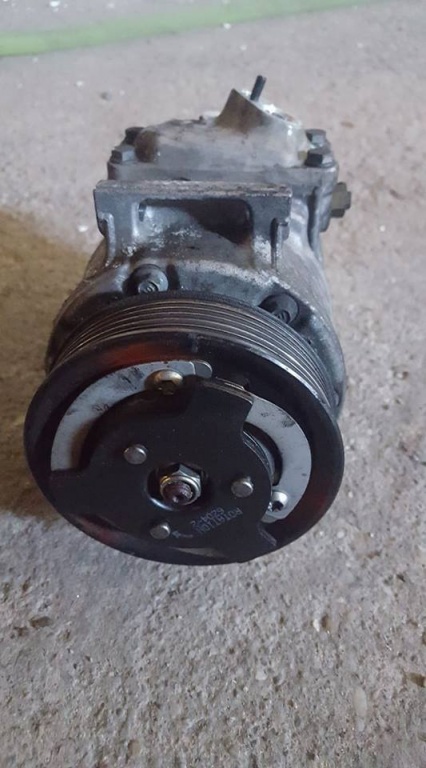 Compresor ac 1k0820859f vw caddy III 1.9 tdi bsu 75 cai cu dpf