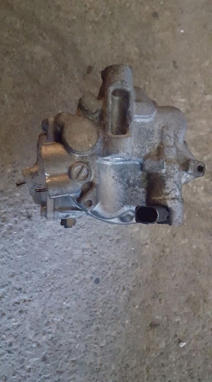 Compresor ac 1k0820859f vw caddy III 2.0