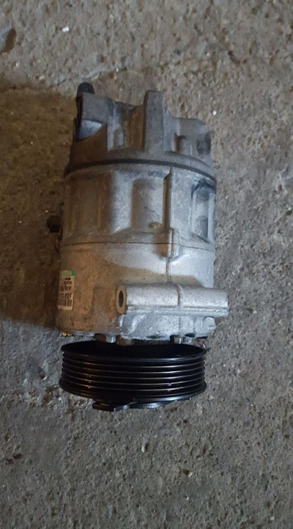 Compresor ac 1k0820859f vw caddy III 2.0