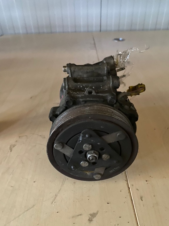 Compresor AC 2.0 HDI Citroen C5 an 2008 