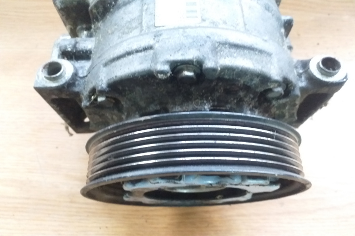 Compresor AC 4E0260805C Audi A8 D3 4E 4.