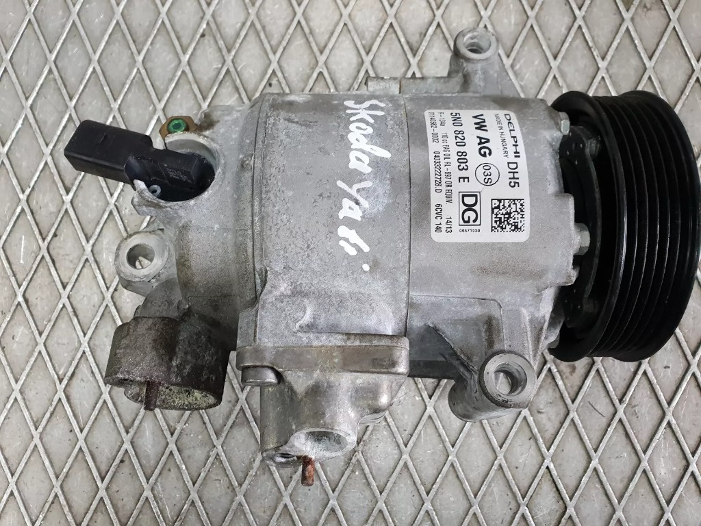 Compresor AC 5N0820803 VW Passat B6 Vari