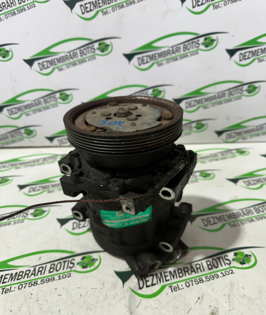 Compresor AC 8200117767 Dacia Logan [2004 - 2008] Sedan 1.6 MT (87 hp)