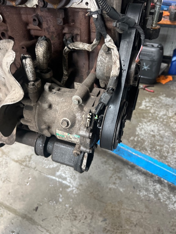 Compresor AC Aer Conditionat Ford Transit 2.2tdci 