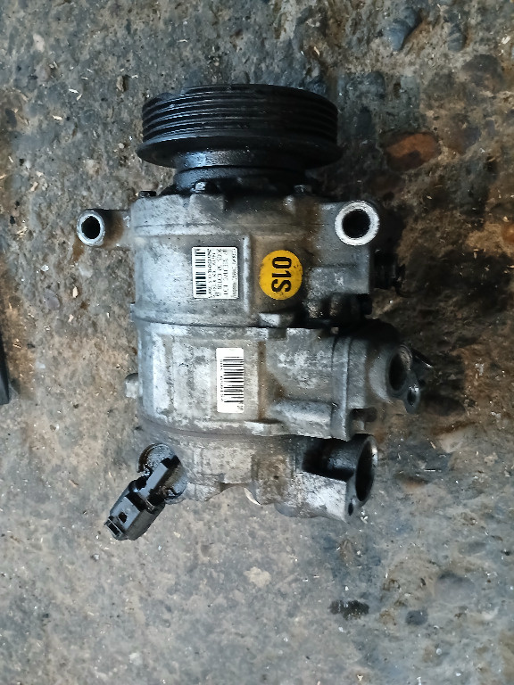 Compresor ac audi a4 b6 1.9 tdi cod 8D6seu14c