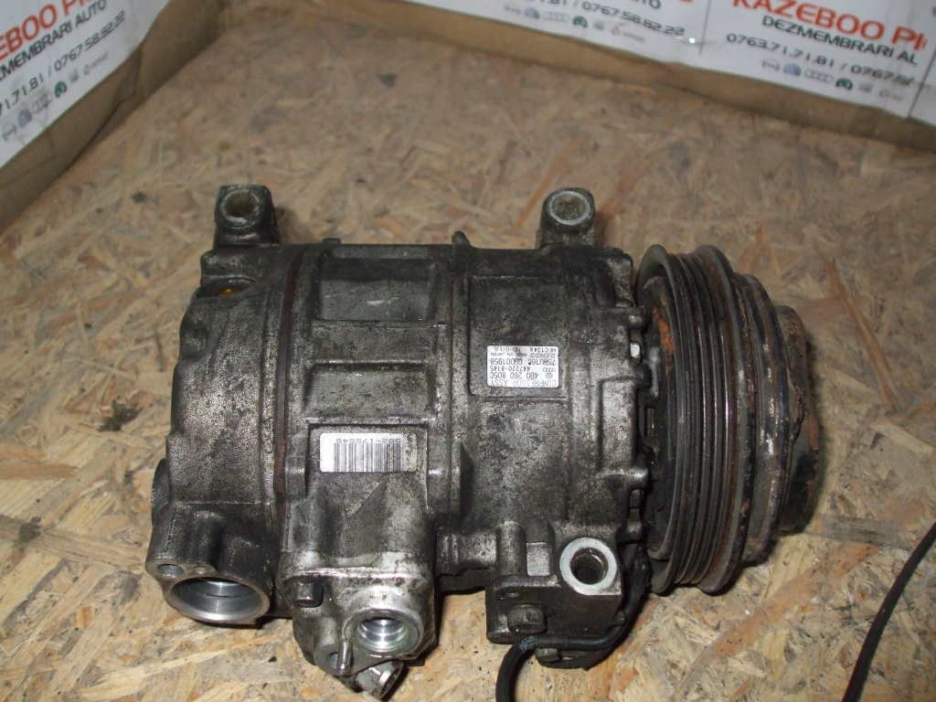 Compresor AC Audi A4 Cod 4B0260805C