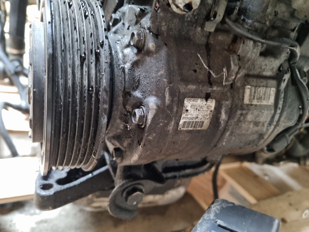 Compresor Ac Audi A6 C7 3.0 TDI CDU 245 cp cod 4g0260805 B