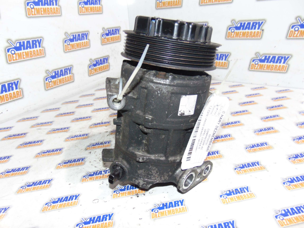 Compresor AC avand codul 55703721 pentru