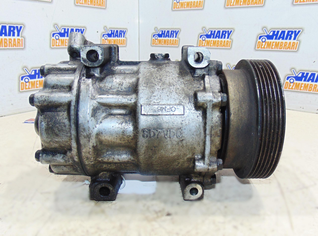 Compresor AC avand codul 8200866440 pent