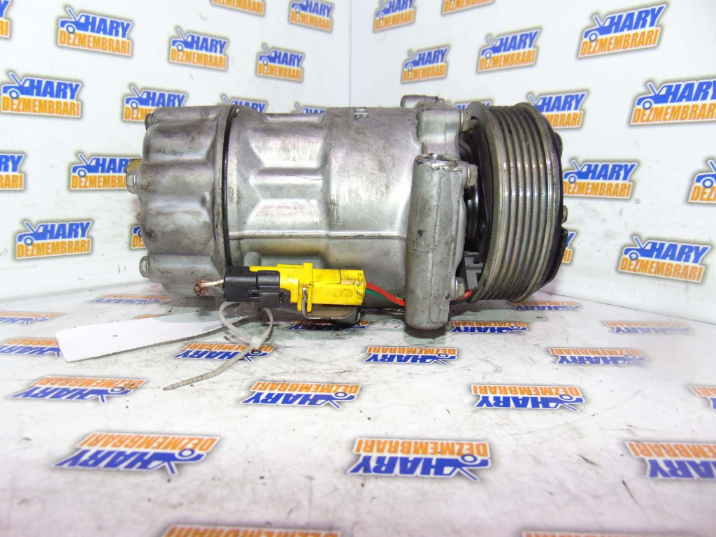 Compresor AC avand codul 9223392-01 pentru Mini Cooper