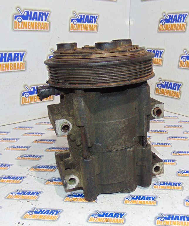 Compresor AC avand codul F3DH-19D786-AA pentru Ford Fiesta 4