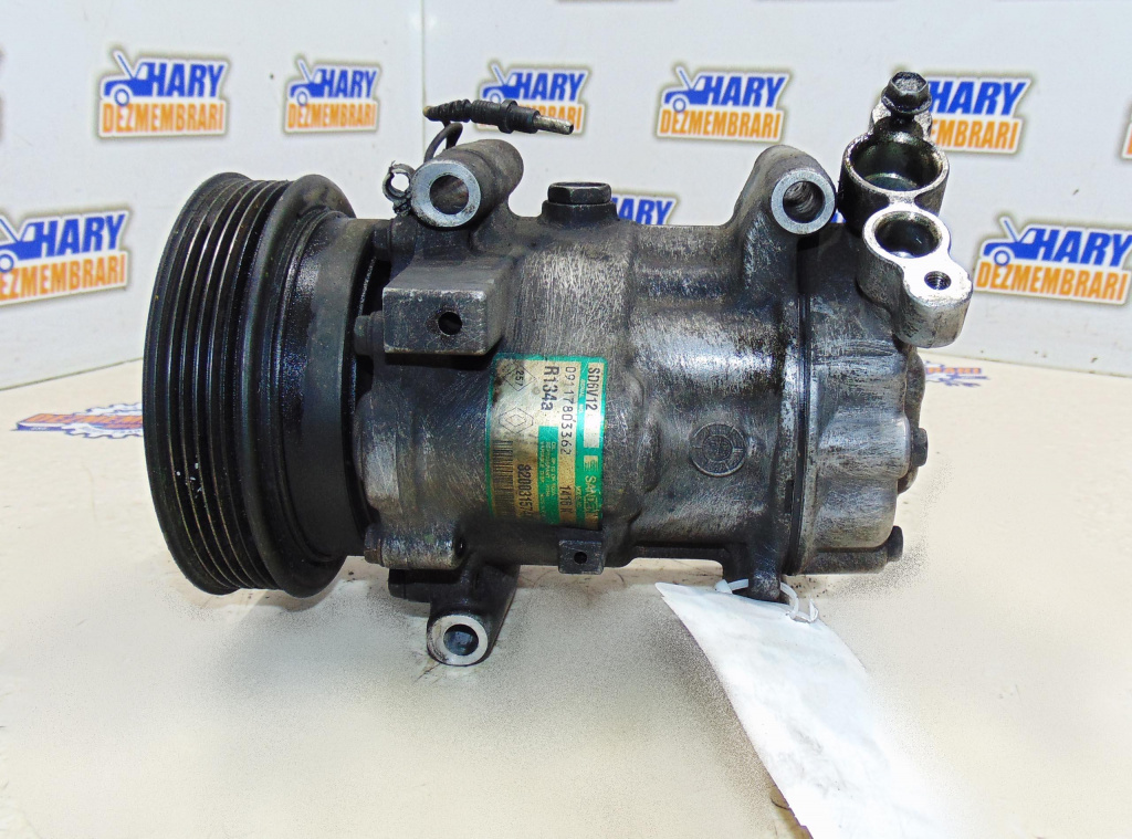 Compresor AC avand codul original -82003