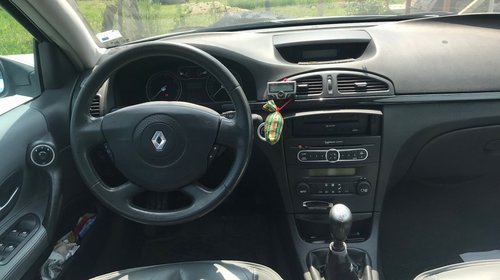 Compresor AC clima Renault Laguna II 2005 limuzina 2,2 dci