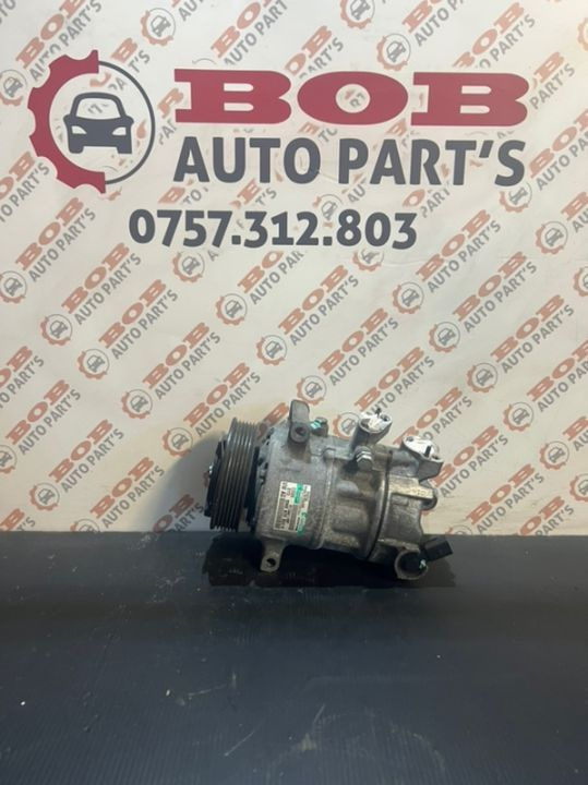 Compresor AC / Clima Volkswagen Skoda Seat 1.6 / 1.9 / 2.0 TDI 5N0820803H !!! POSIBILITATE MONTAJ !!!