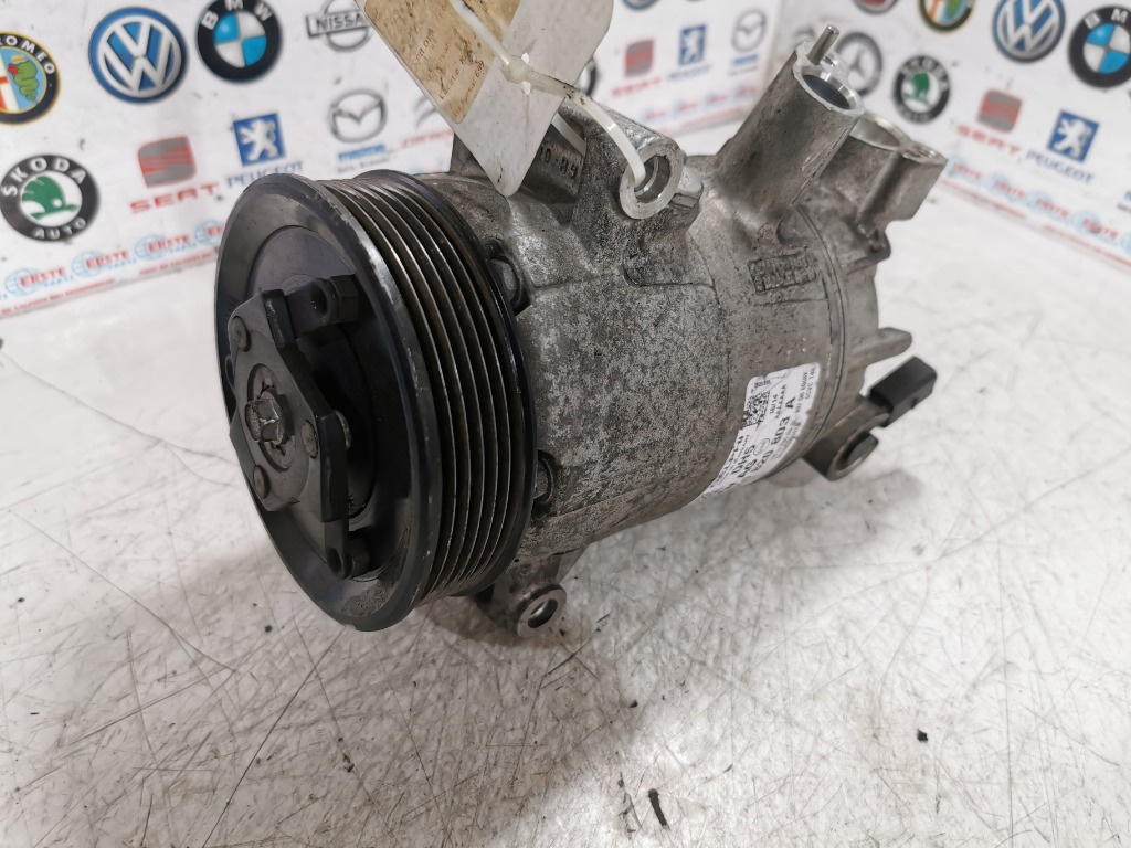 Compresor AC clima VW Passat B7 2.0 TDI cod 5K0820803A