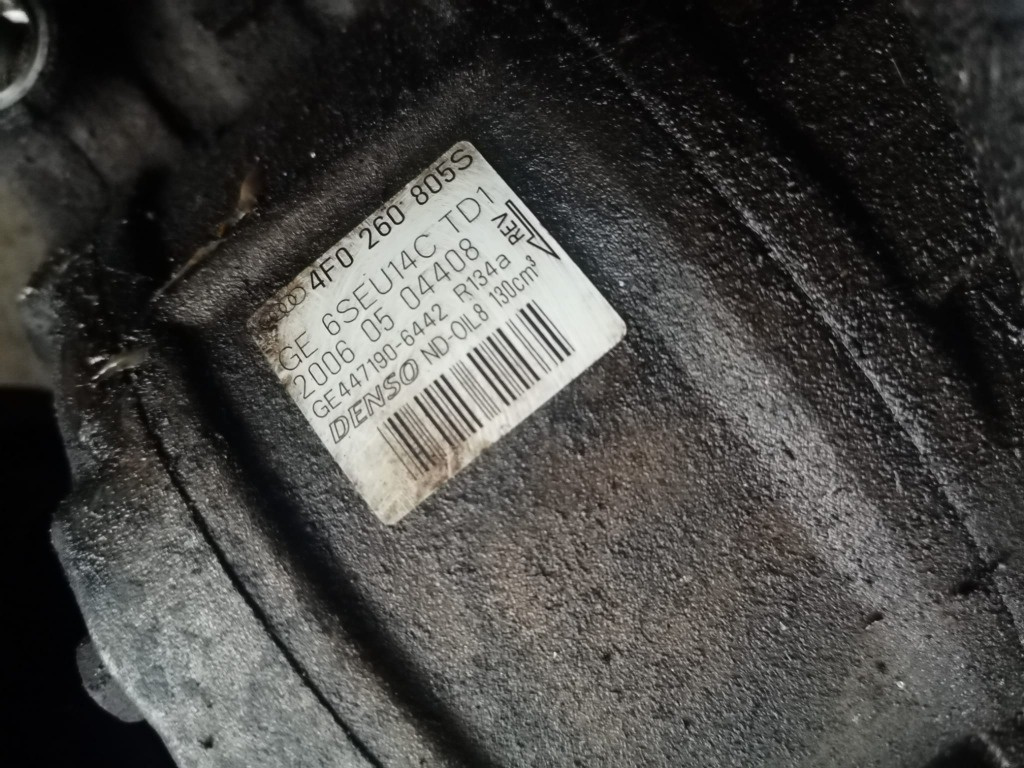 Compresor AC cod 4F0 260 805S Audi A6 C6 an 2004 2005 2006 2007 2008 2009 2010 2011 motor 2.7 TDI