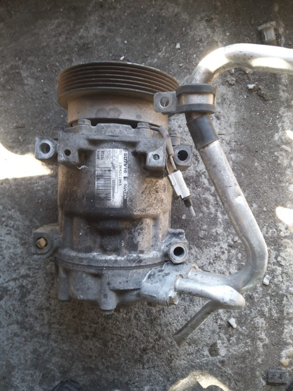 Compresor AC cod: 8200866440 pentru Dacia Logan 1.5 DCI din 2009