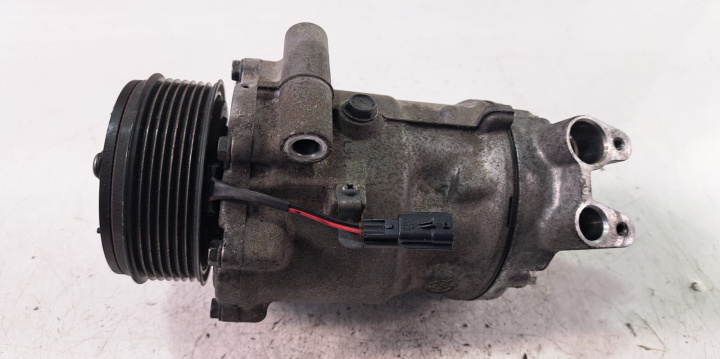 Compresor AC Cod: 926003380R Dacia Jogger [2021 - 2022] MPV 1.0 TCe MT (110 hp)