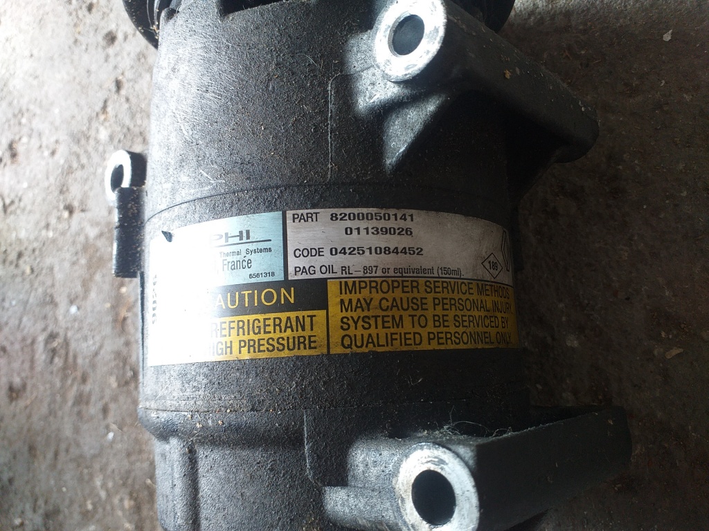Compresor ac Delphi 1.6 16v cod : 820005