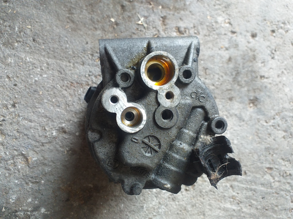 Compresor ac Delphi 1.6 16v cod : 820005