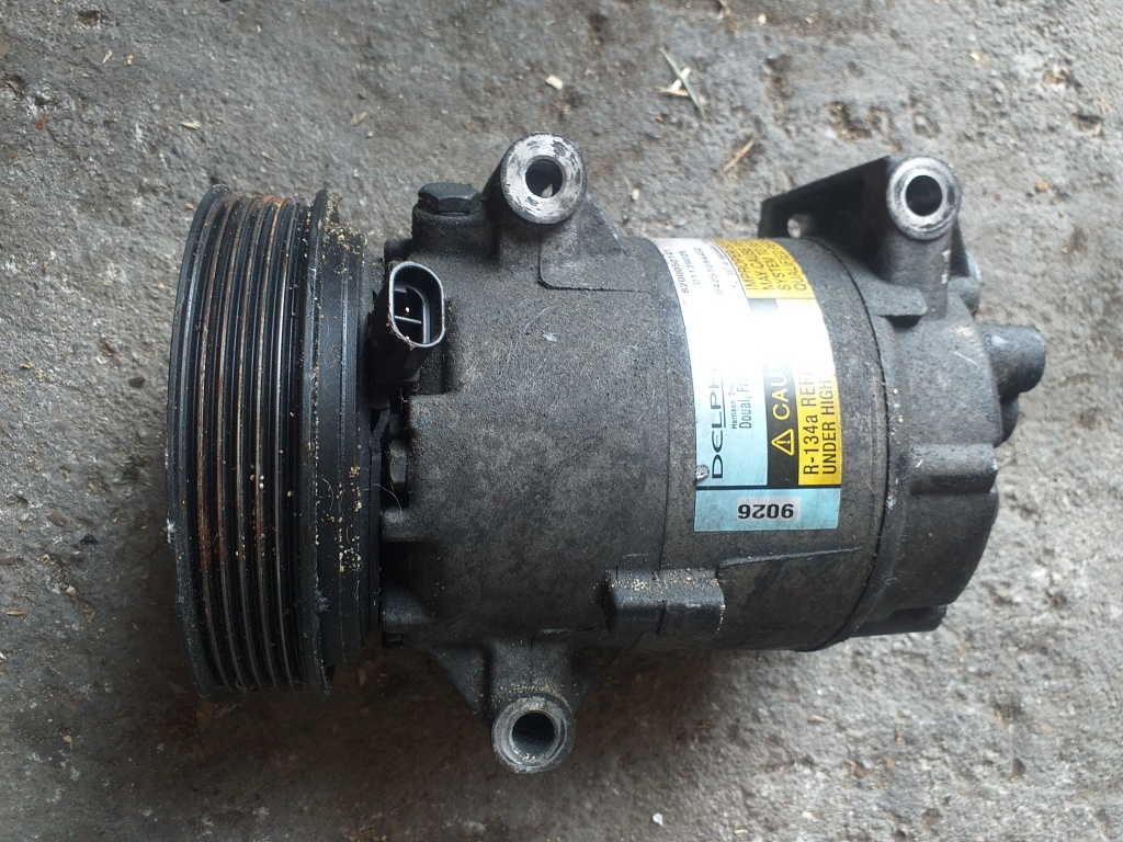 Compresor ac Delphi 1.6 16v cod : 820005
