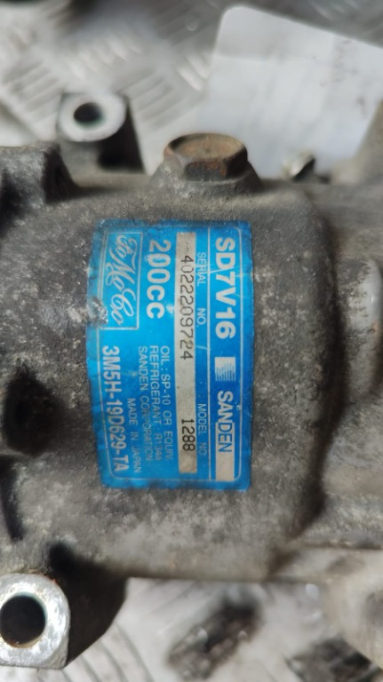 Compresor AC Ford C-Max an 2010 cod 3M5H