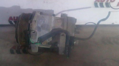 Compresor ac Iveco Eurocargo Tector 240cp an 