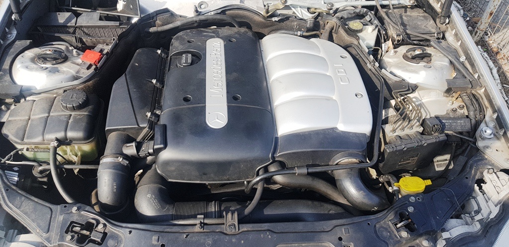 Compresor AC - Mercedes - C Class - w203 - 2.2 CDTI - 2000