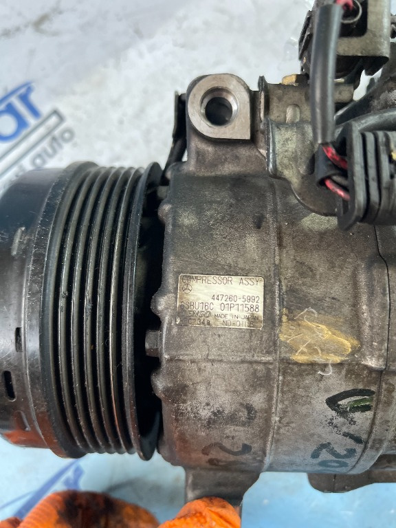 Compresor AC Mercedes ML C-Class W204 E-Class W212