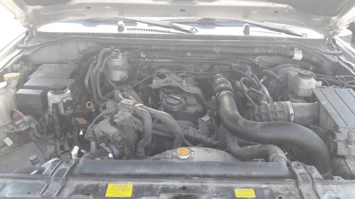 Compresor AC Nissan Navara 2.5 diesel 2007