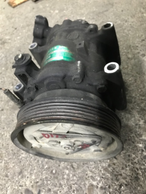 Compresor AC Renault Clio 2 1.5 dci 2001