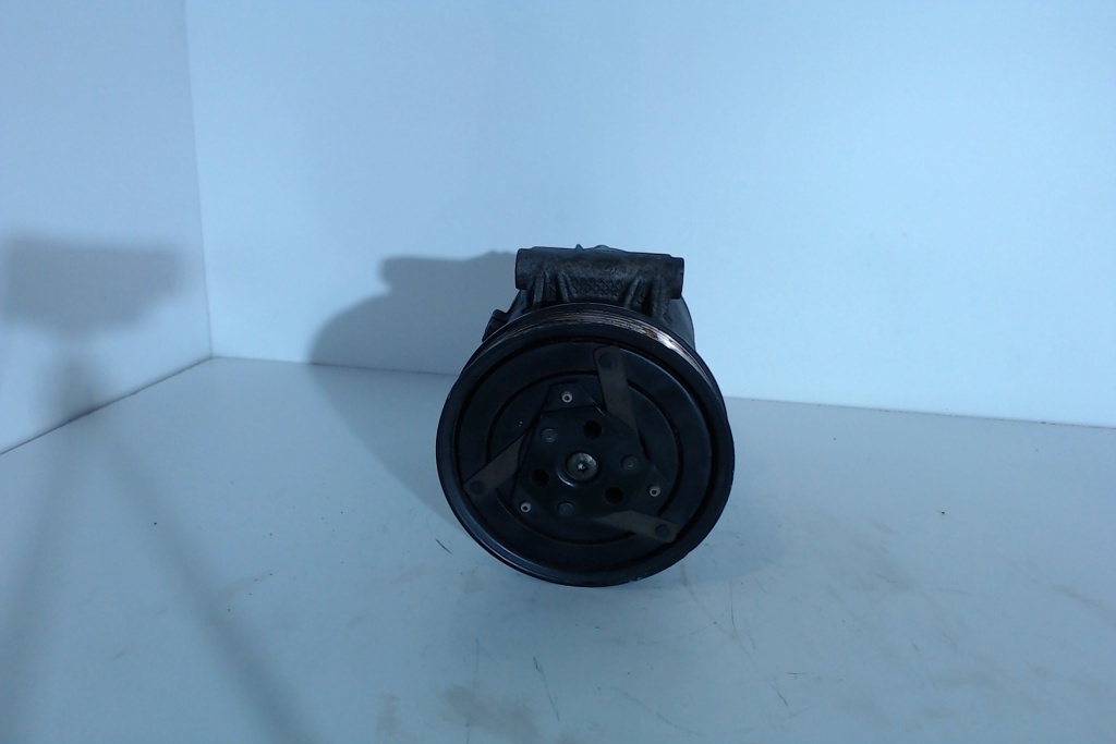 Compresor AC Renault Megane II 1.5 DCI 2