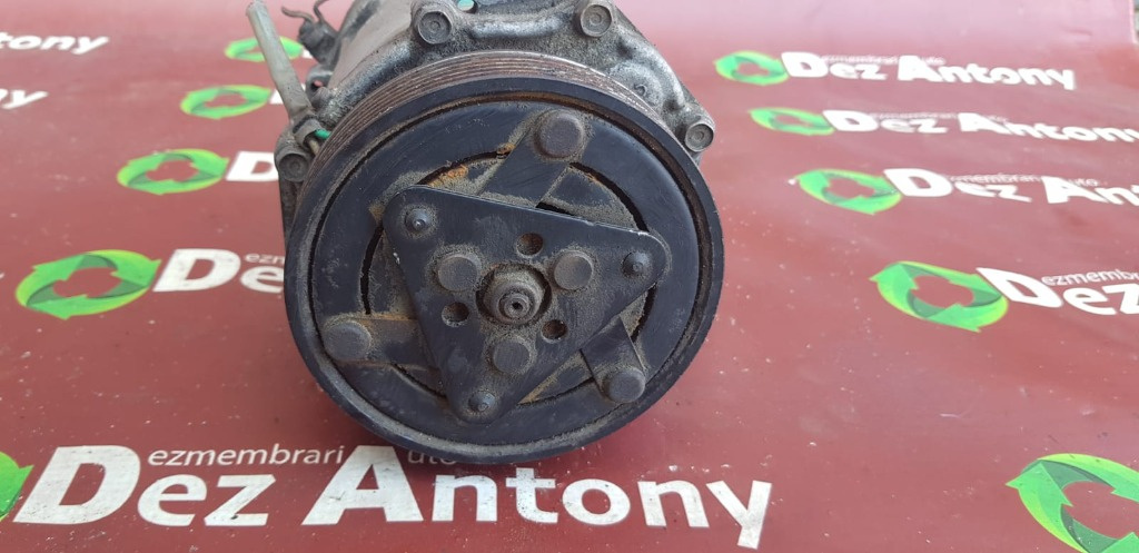 Compresor AC Skoda Octavia cod 1J0820803A