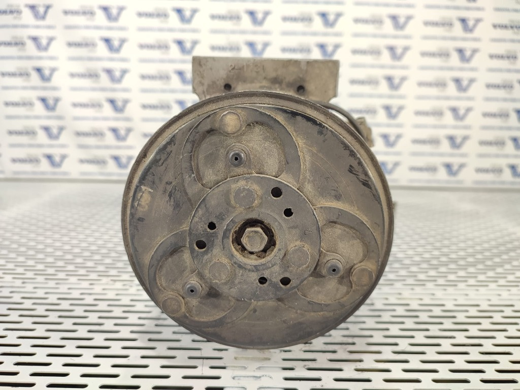 Compresor ac VOLVO S60 V70 S80 XC70 2001