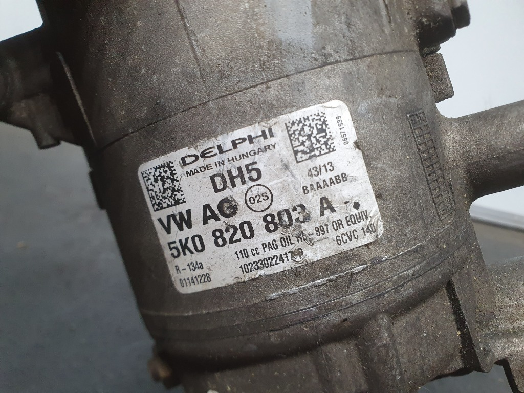 Compresor ac VW AUDI 2.0 CFF cod: 5K0820803A
