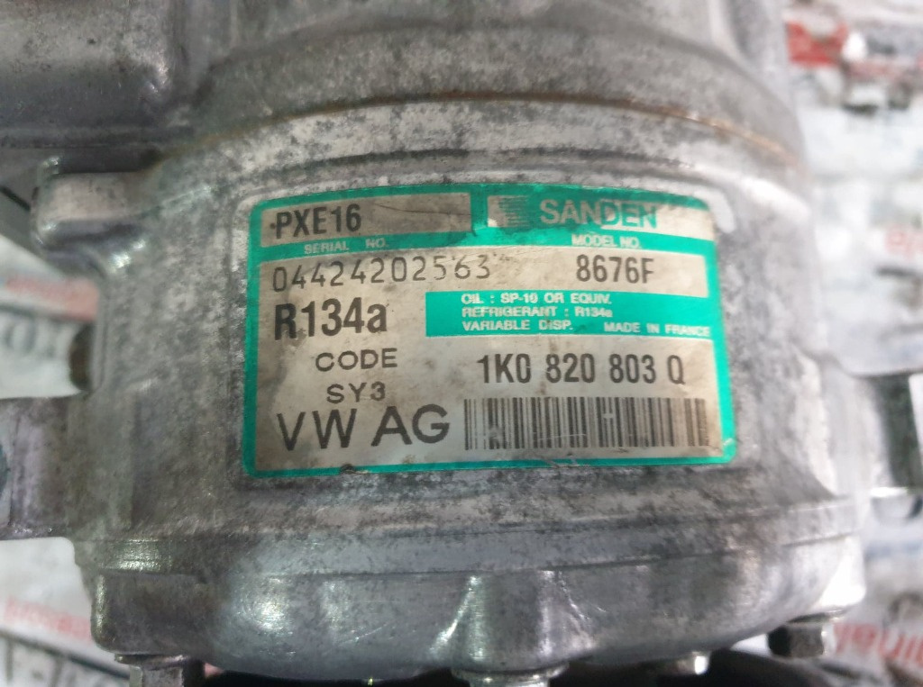 Compresor AC VW Jetta Mk6 2.0 TSI cod pi