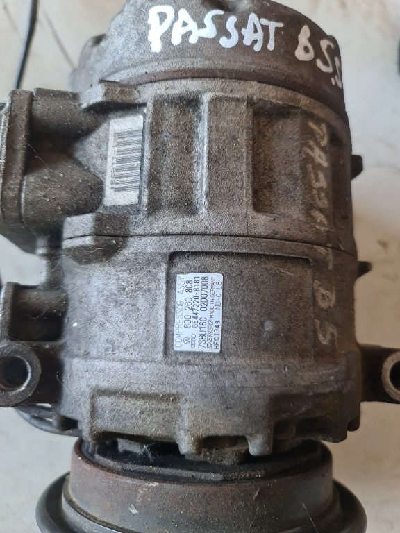 Compresor AC VW Passat 1.9 TDI B5.5 an 2