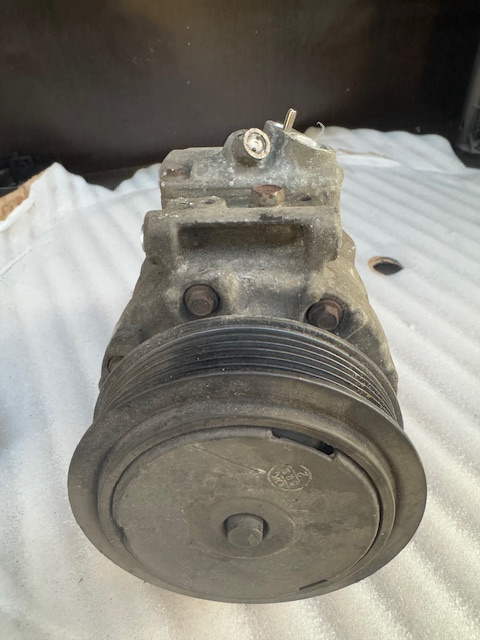 -Compresor ac , VW Passat b6 , 2.0 tdi , 2005/2010 -cod 1k0820859f