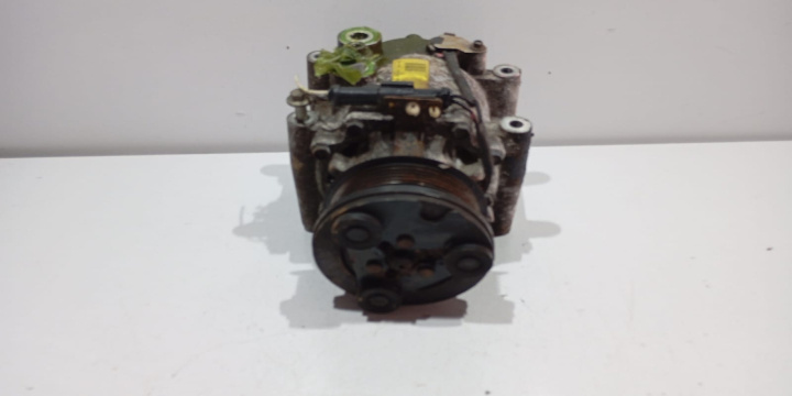Compresor AC YR8H-19D629-AB 2.7D Jaguar S-Type [fa
