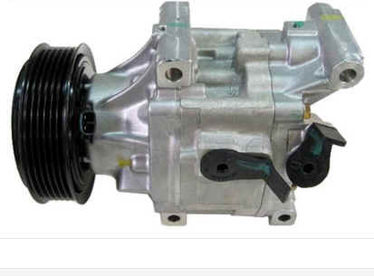 Compresor aer conditionat SUZUKI SWIFT 4 2010->2016, SWIFT 3 2005->2010, WAGON R 2005->2013 pentru 1.3 DDiS , perioada 2003 2004 2005 2006 2007 2008 2009 2010 2011 2012 2013 2014 2015 PIESA NOUA diametru admisie mm 17,8, Diametru evacuare mm 11,8, di