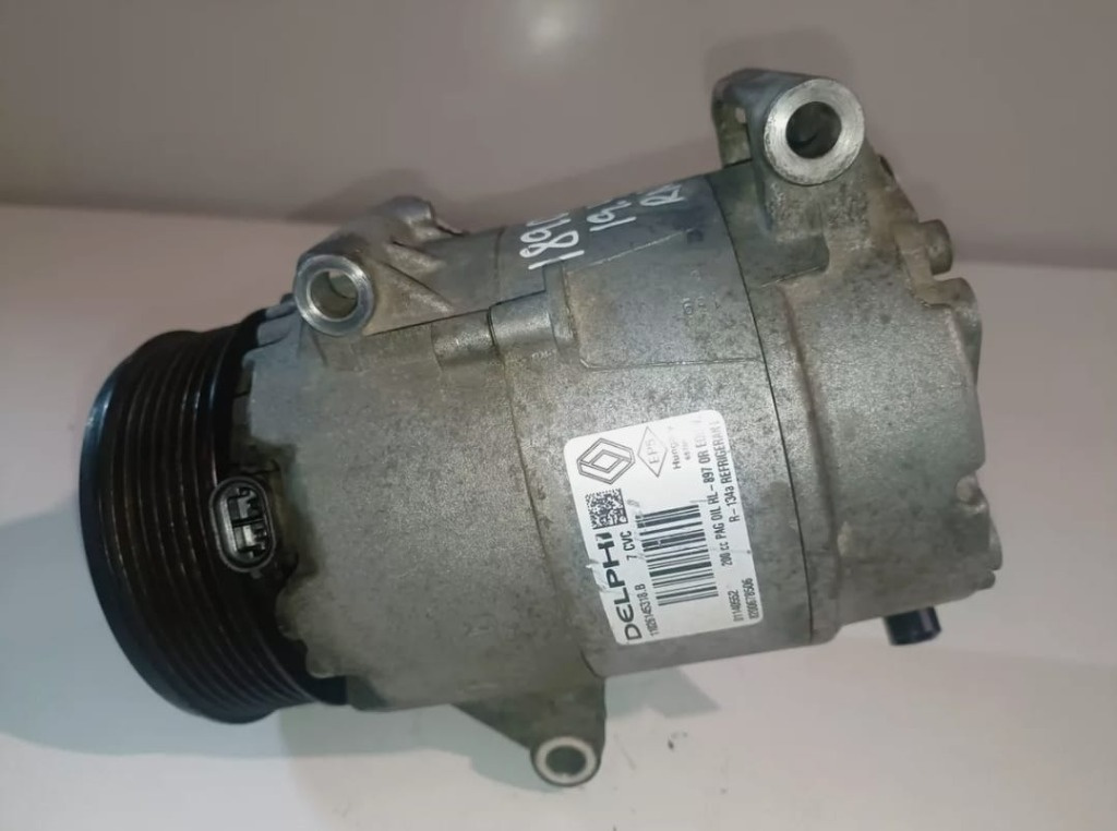 Compresor clima 1.9 dci / 2.2 dci cod 8200678506 fabricatie 2002-2007 Renault Espace IV