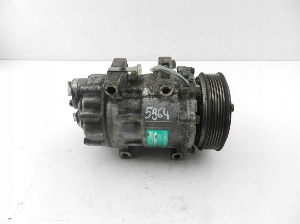 Compresor clima 2.0 tdci cod compresor 3M5H19D629HB Ford C Max fabricatie 2004-2012