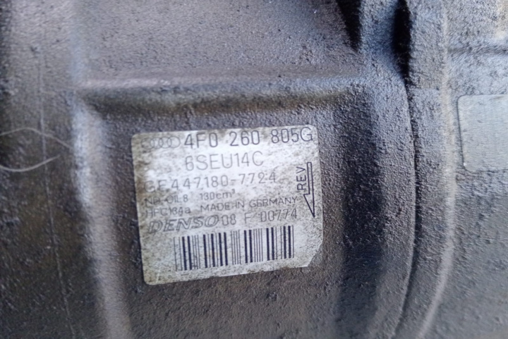 Compresor clima 4F0260805G Audi A6 4F/C6