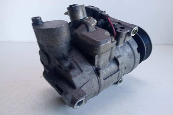 Compresor clima 4F0260805G Audi A6 4F/C6